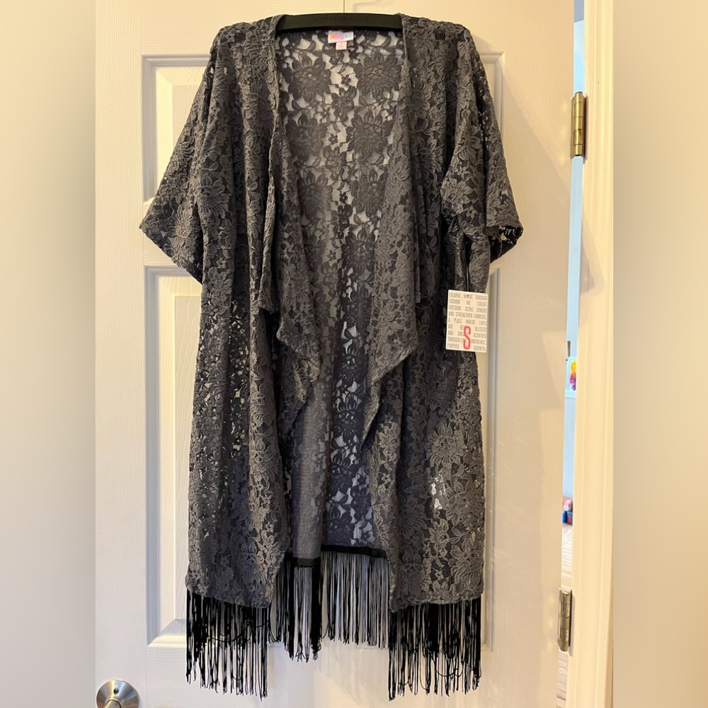 BNWT Lularoe Monroe Grey Lace